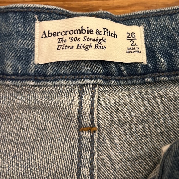 Jeans - Picture 6 of 6